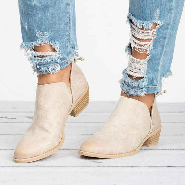 Navarro | Women&