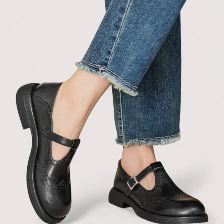 Calistoga | Women’s Buckle Strap Round Toe Brogue Detail Mary Jane Shoes