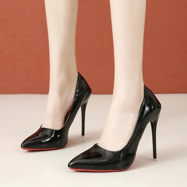 Pilot Hill | Women&