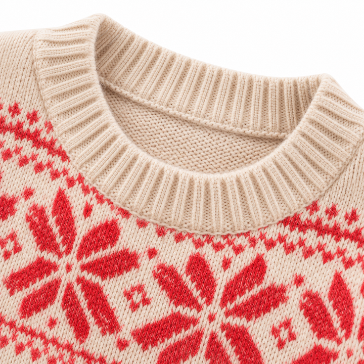 Close-up of the ribbed round neckline