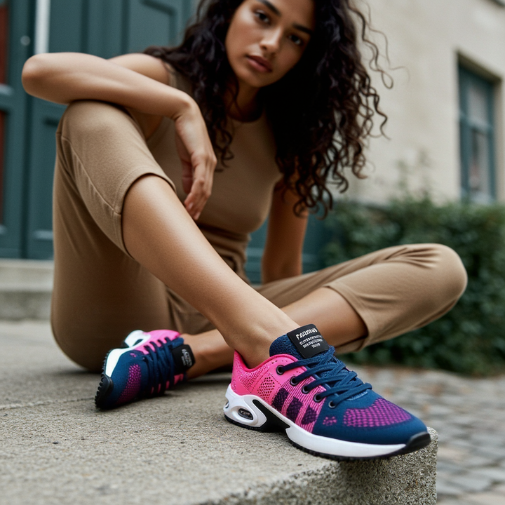 Cambria | Women&