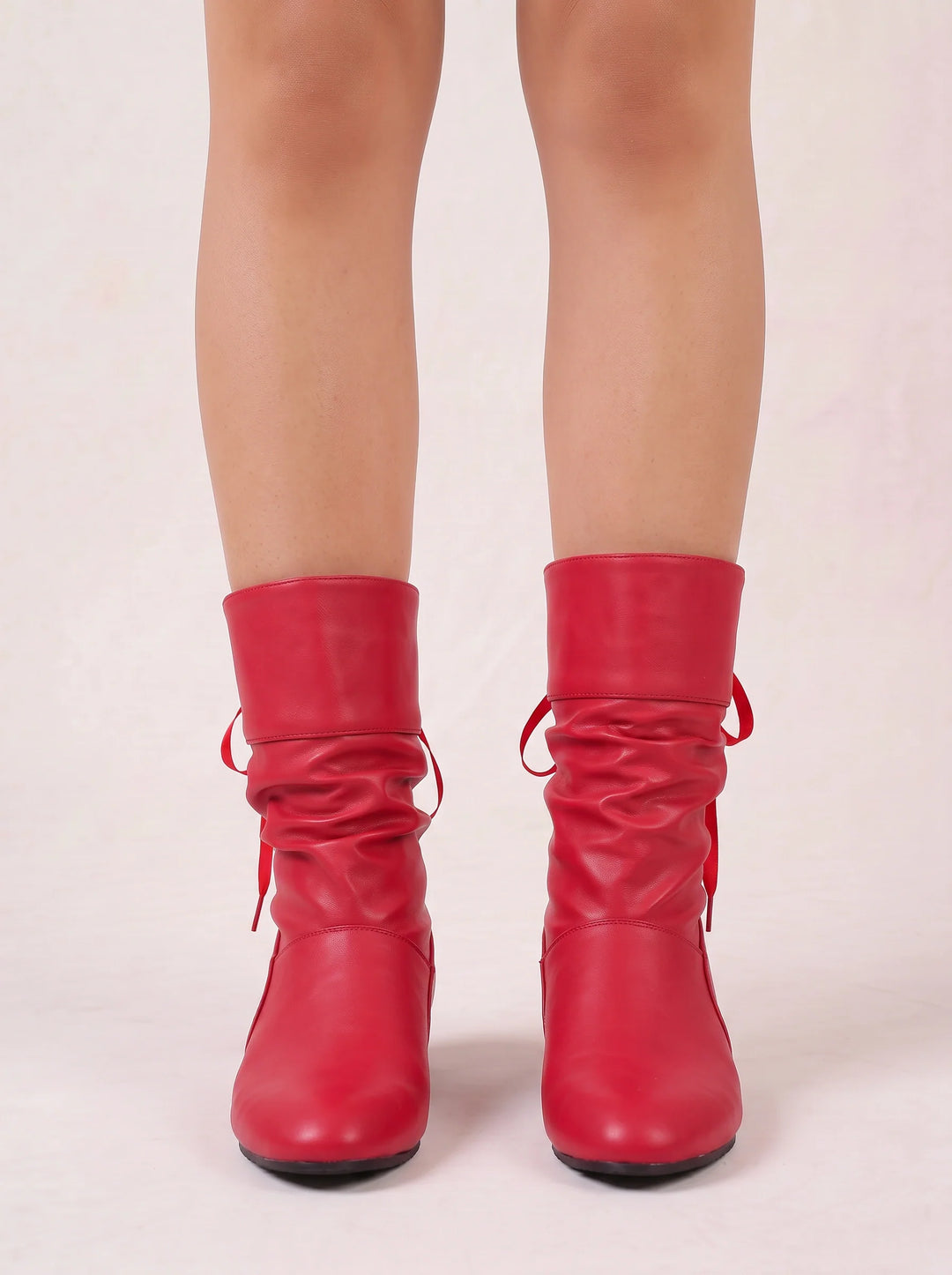 Front view of ruched shaft and rounded toe