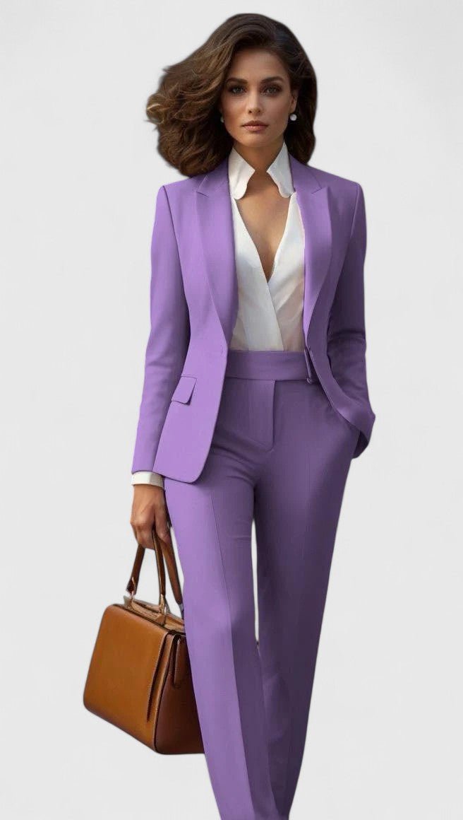 Front view of lapels, flap pockets and banded waist, lilac