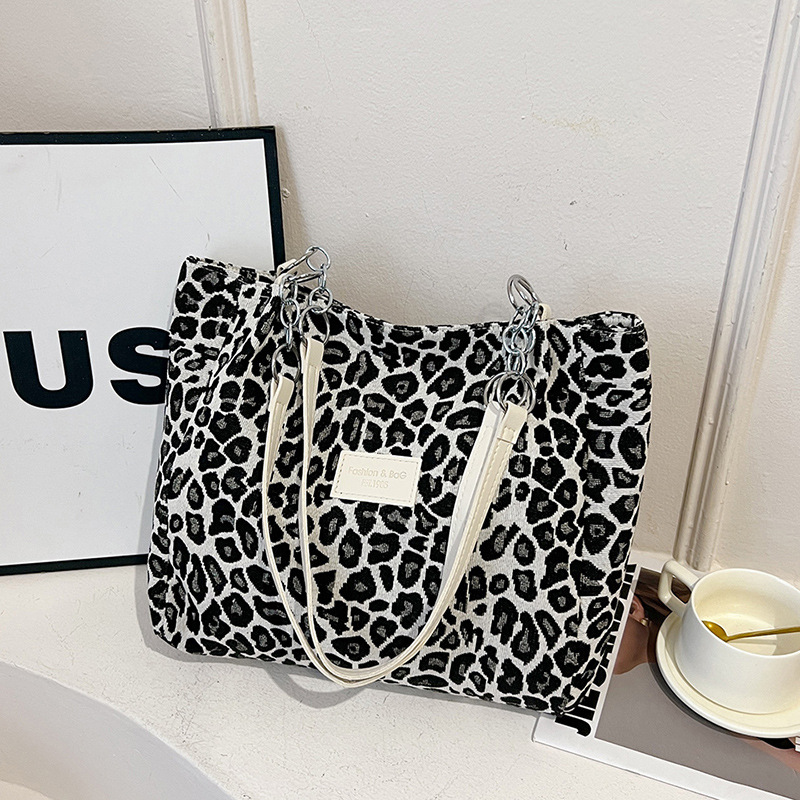 Lompoc | Women&