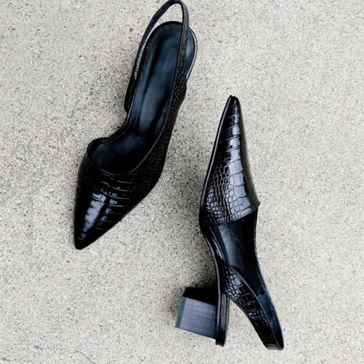 Tomales | Women&