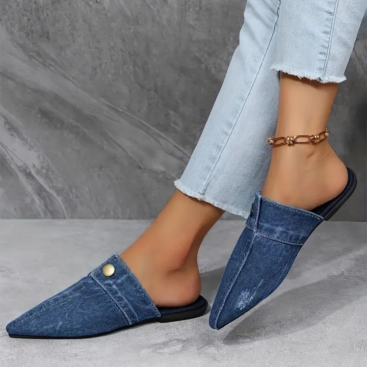 Charter Oak | Women&