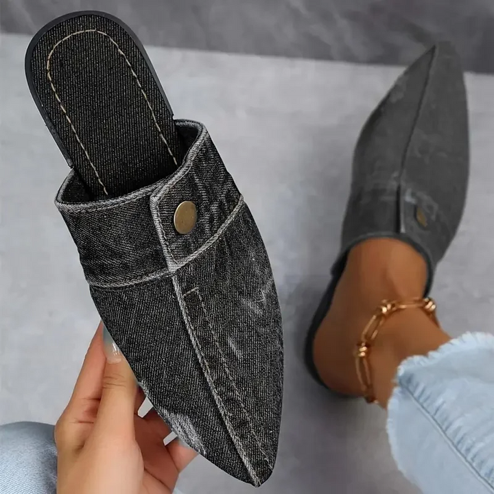 Charter Oak | Women&