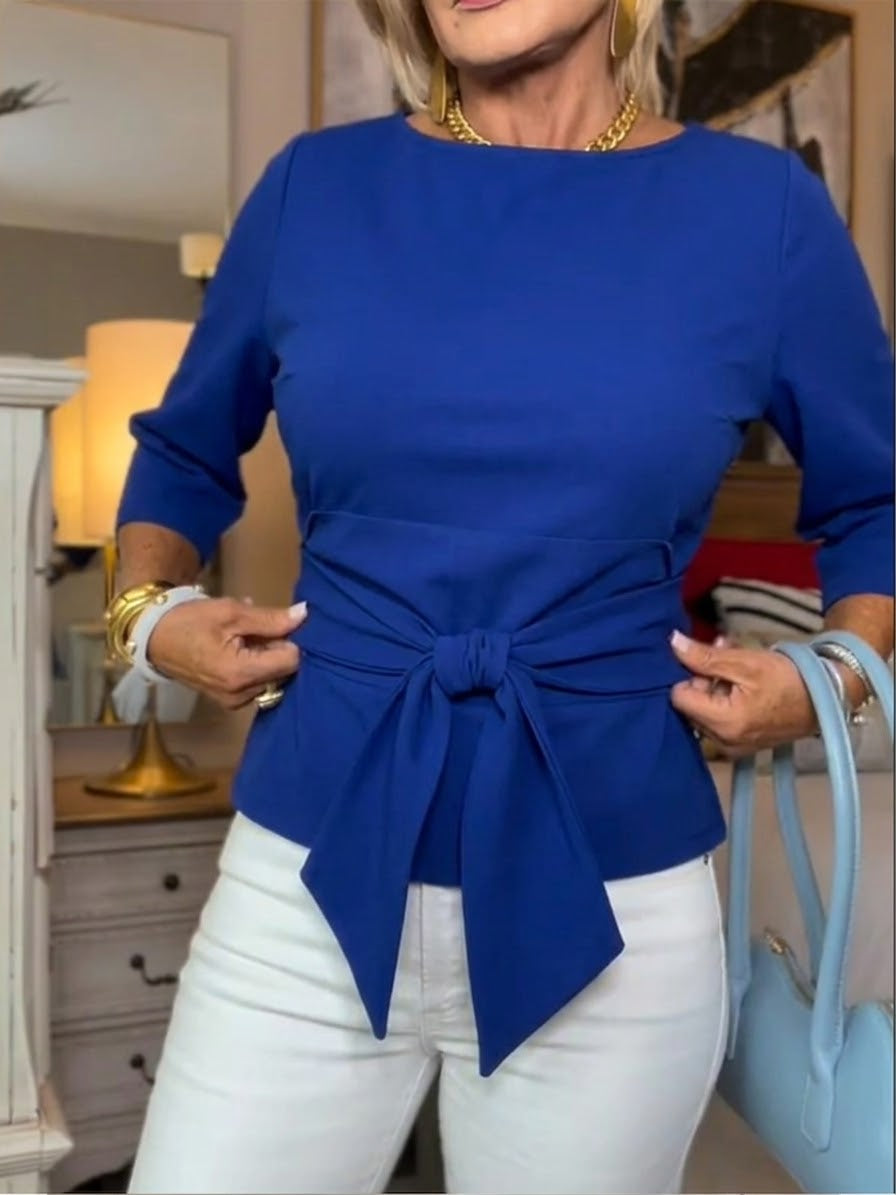 Front view of round neckline and three-quarter sleeves, blue