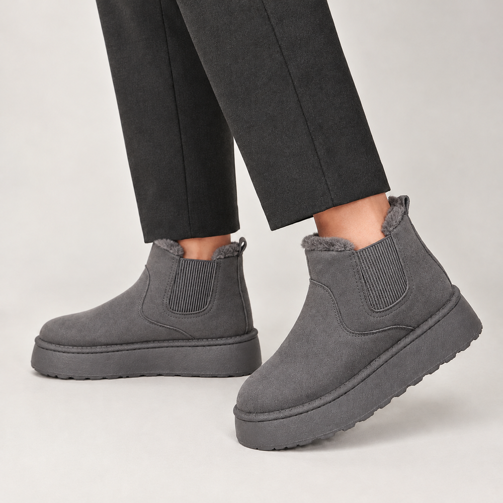 Side view of the upper, side panel and platform sole, gray