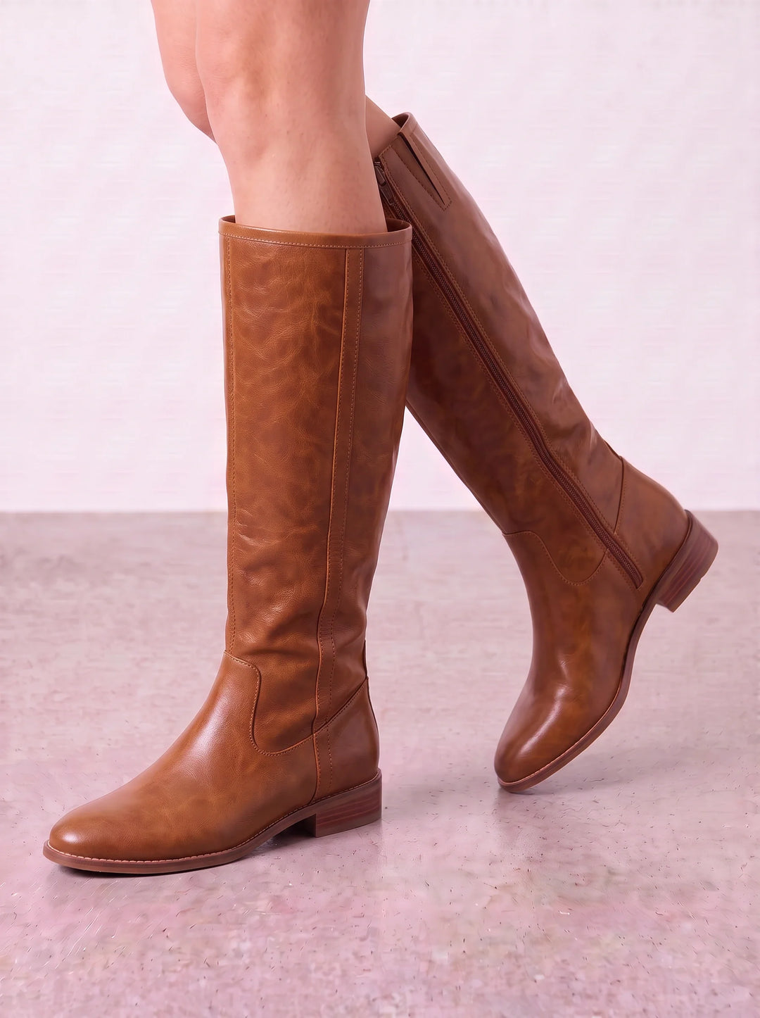 Side view of upper, pointed toe and heel