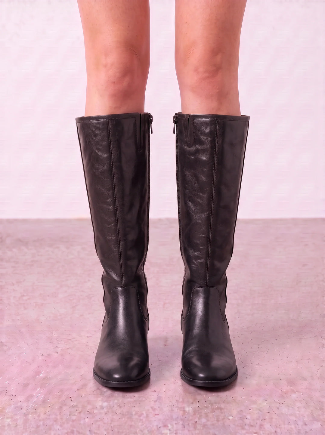 Front view of upper and side zipper