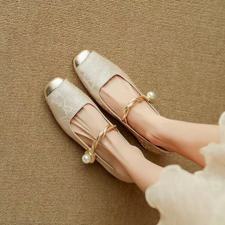 Rutherford | Women’s Square Toe Twisted Strap Pearl Accent Mary Jane Shoes