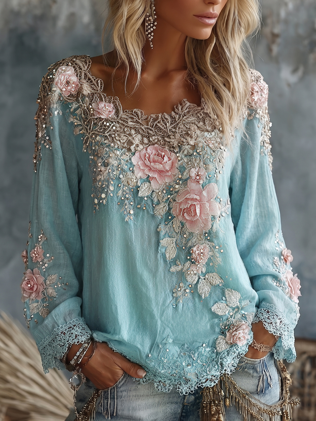 Truckee | Women’s Wide Scoop Neck Floral Appliqué Lace Trim Top